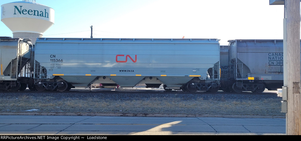 CN 115366